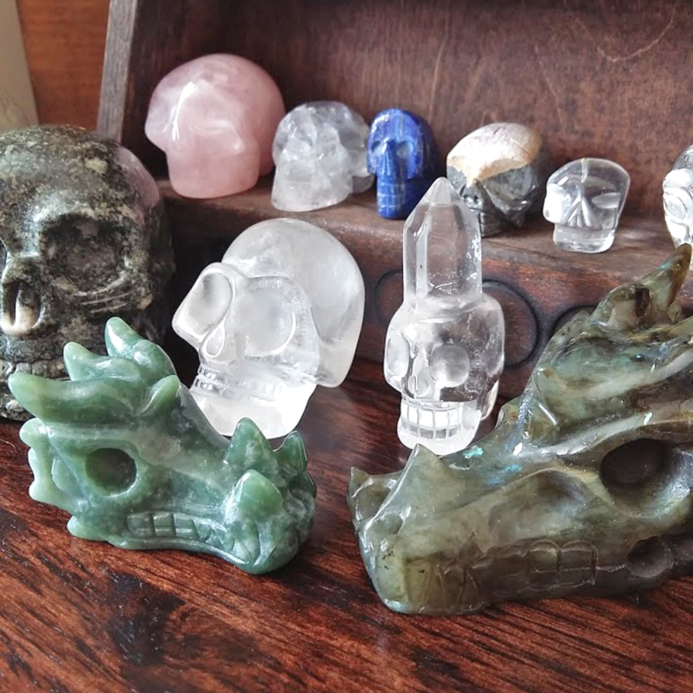How To Choose a Crystal Skull Ethan Lazzerini