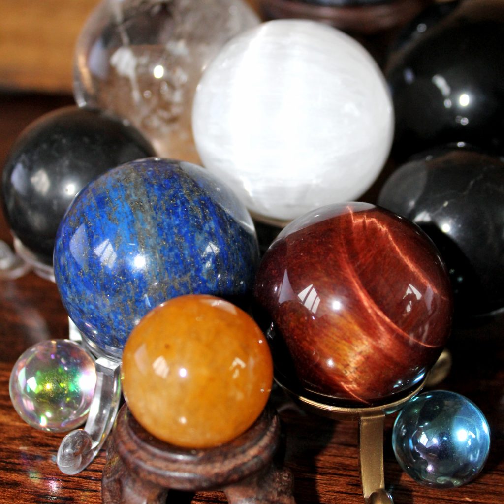 Different types and sizes of crystal spheres
